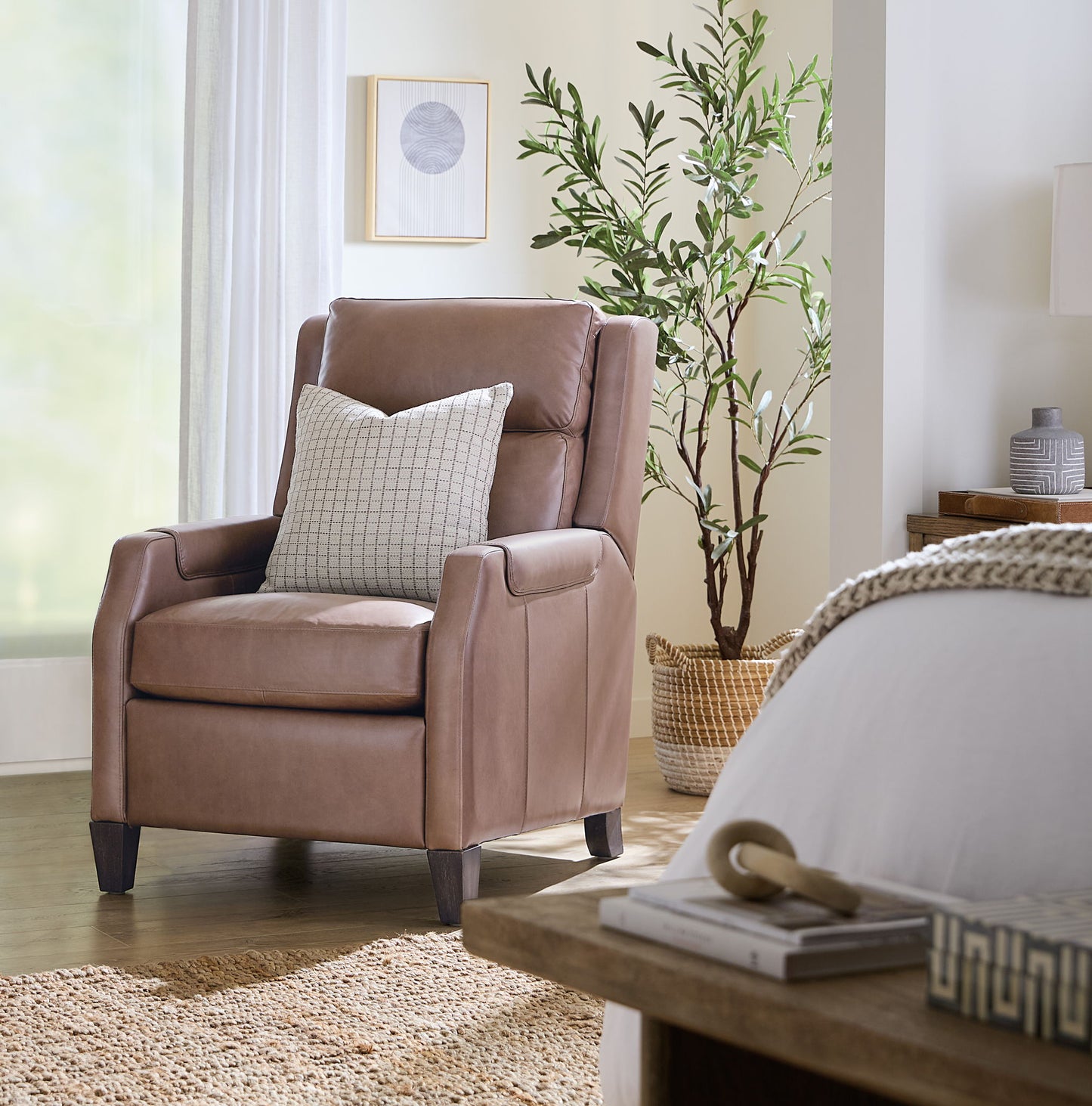 RC - Nelson Power Recliner With Power Headrest