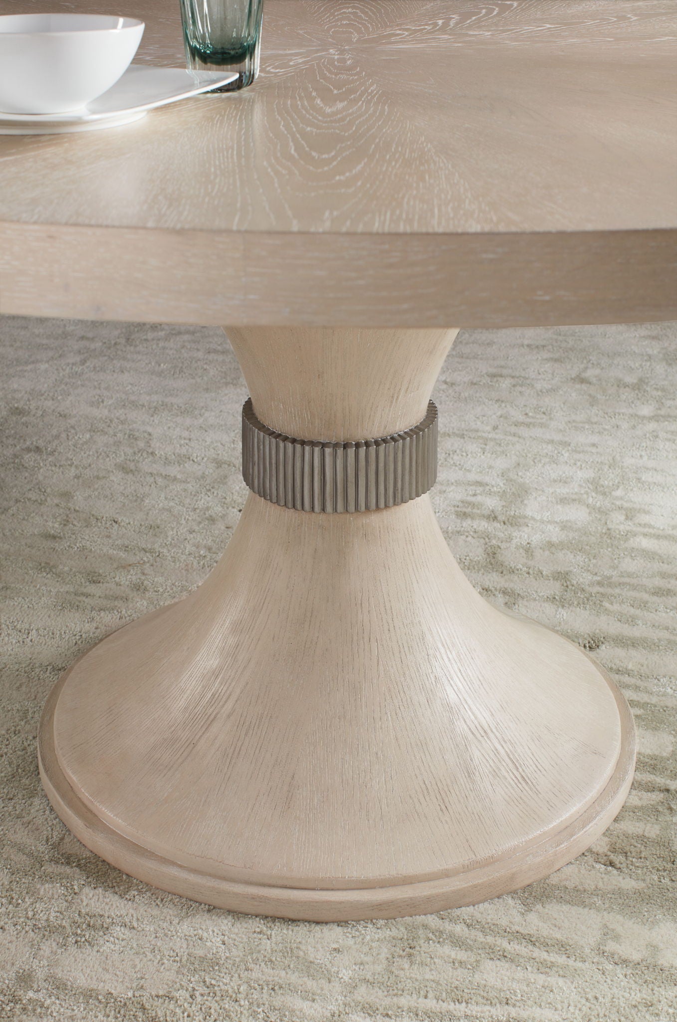 Nouvea Chic - Round Pedestal Dining Table - Light Brown / Beige