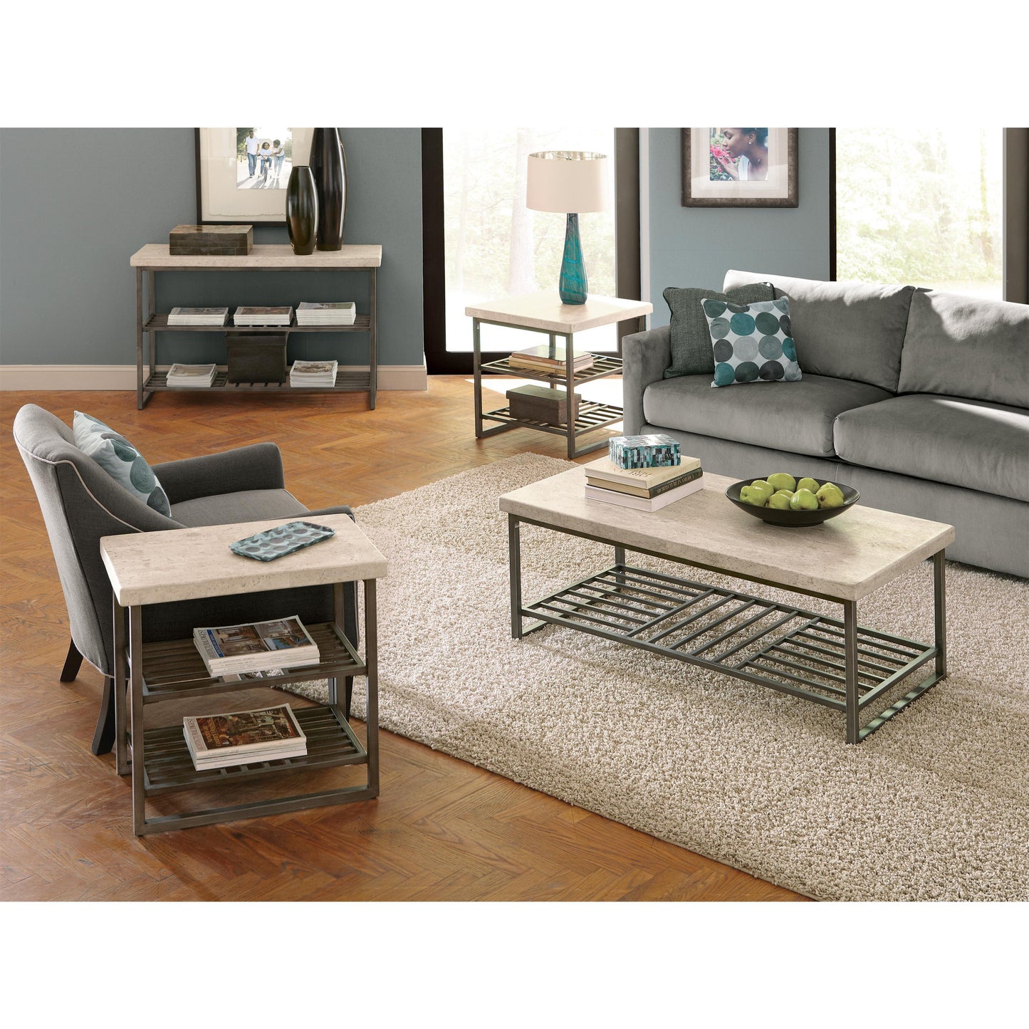 Capri - Table