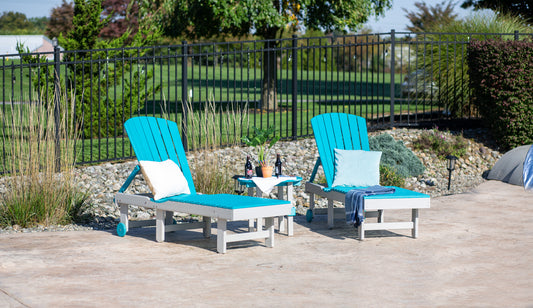 Outdoor Lounge Bundle | Fanback Lounge w/ 20" Round Table Set