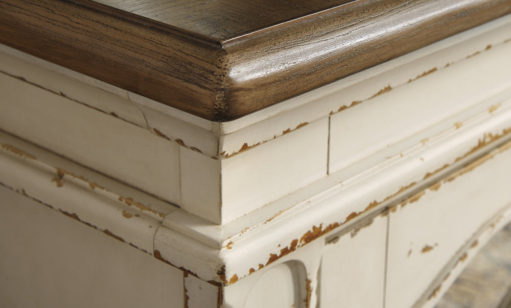 Realyn XL TV Stand w/Fireplace Option