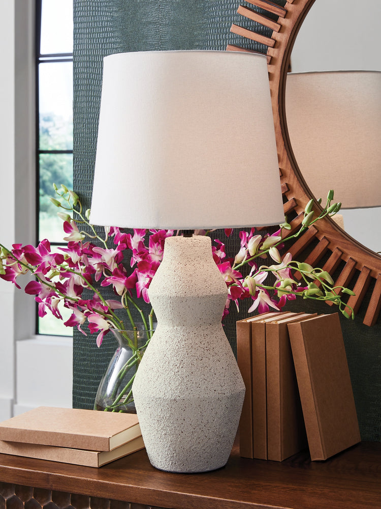 Dawthorne Paper Table Lamp (1/CN)