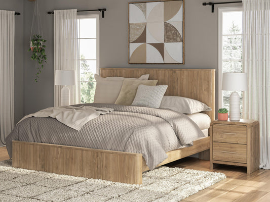 Gramburg King Panel Bed