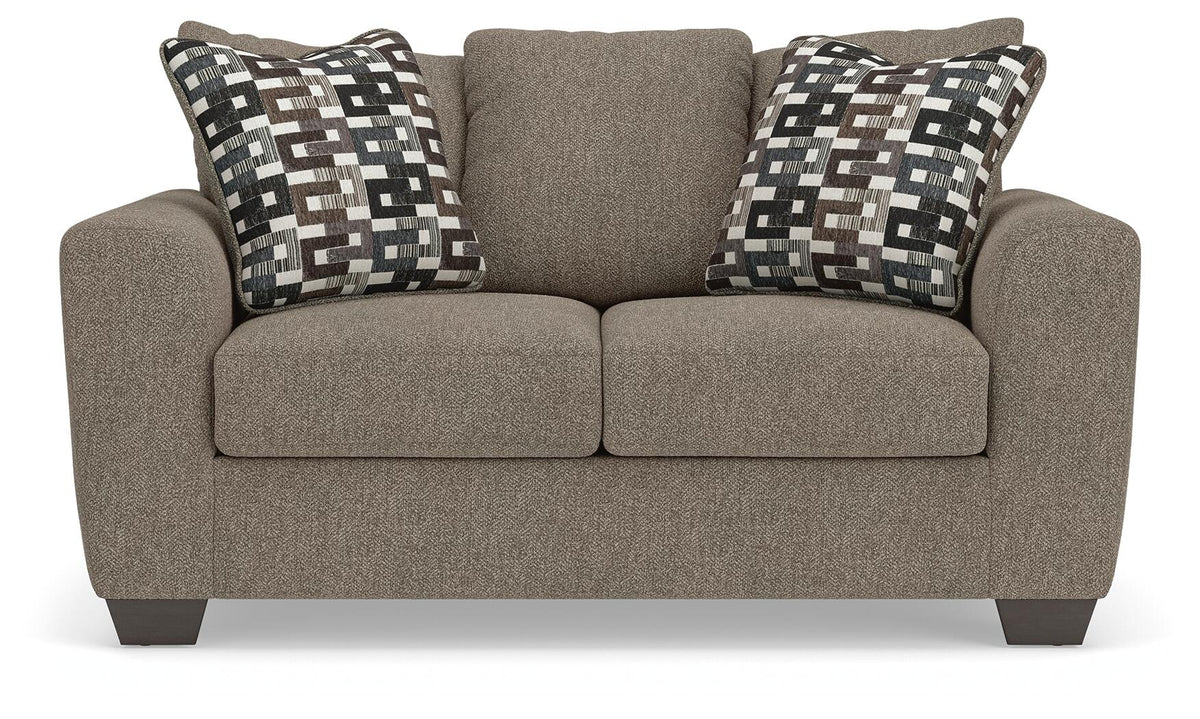 Triston-Peaks Loveseat