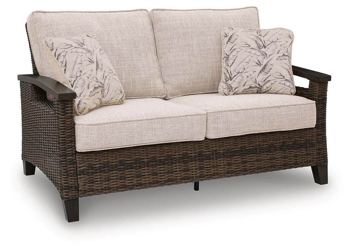 Monterey Point Loveseat w/Cushion