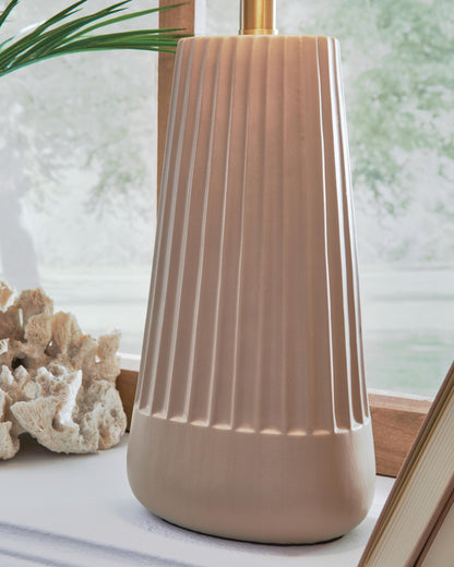 Dellner Ceramic Table Lamp (1/CN)